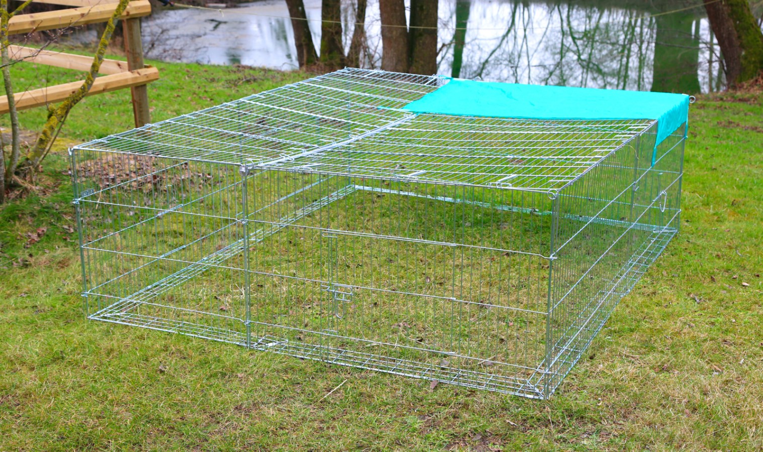 Rozšíření k výběhu 51000 KERBL – boční pohled