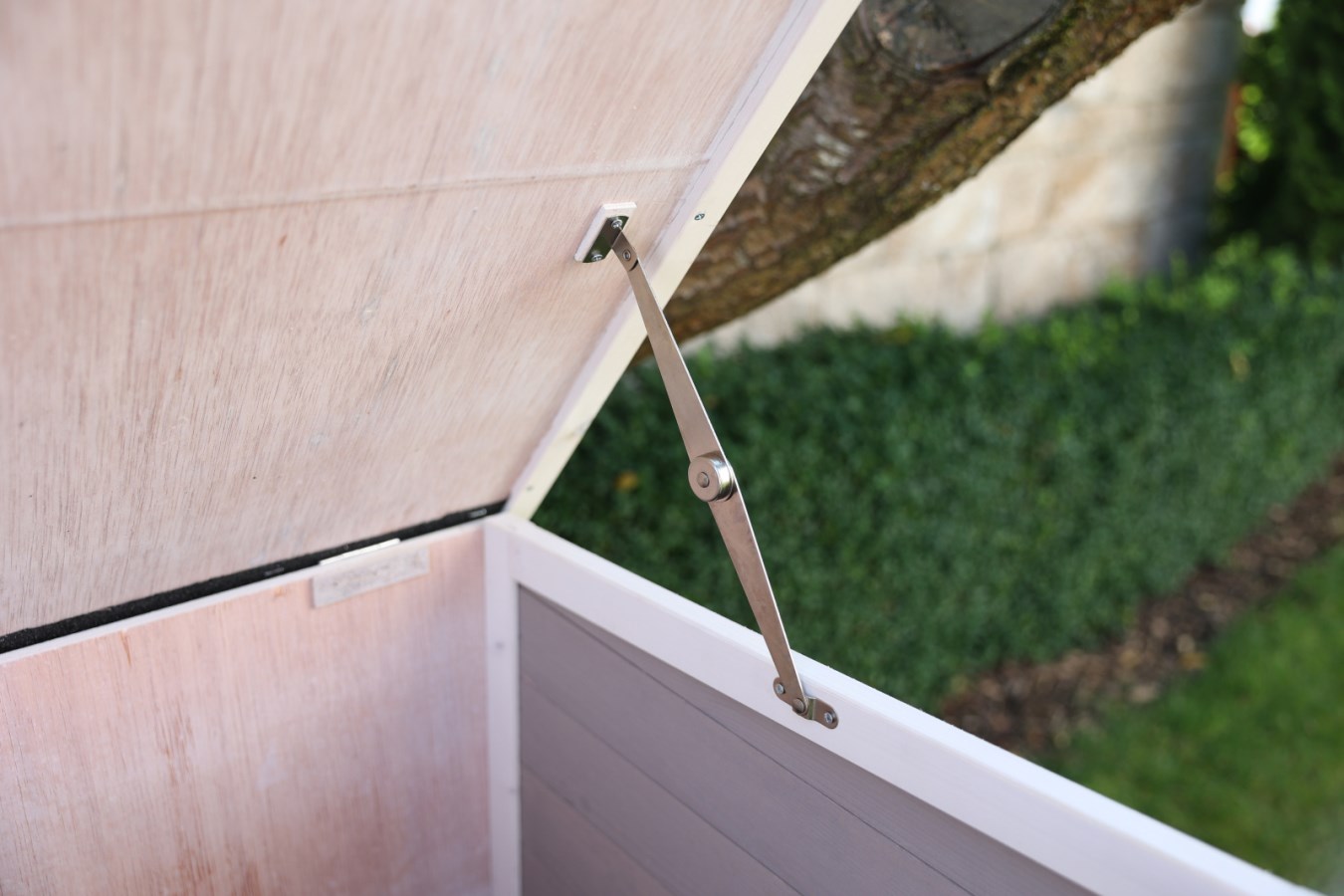 Králíkárna Lucky – detail rampy