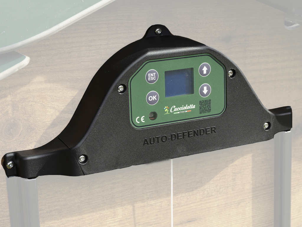 POLLY AUTO-DEFENDER – solární panel